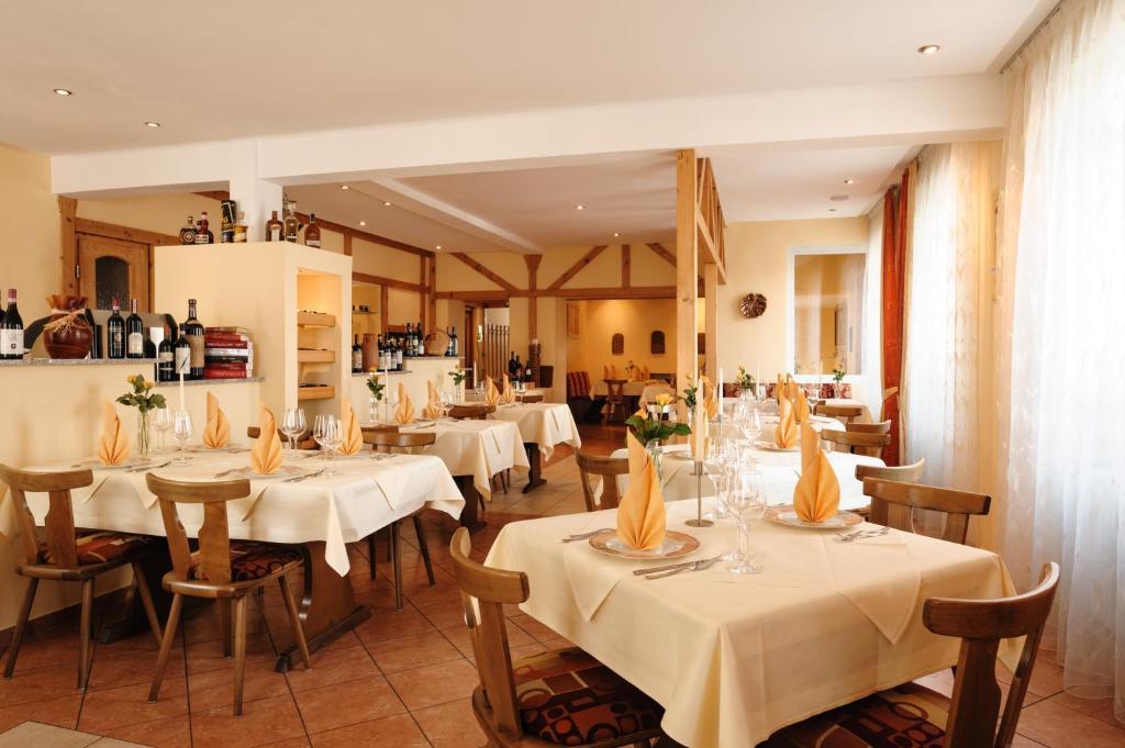 Hotel Mediterraneo Neustadt an der Weinstraße エクステリア 写真